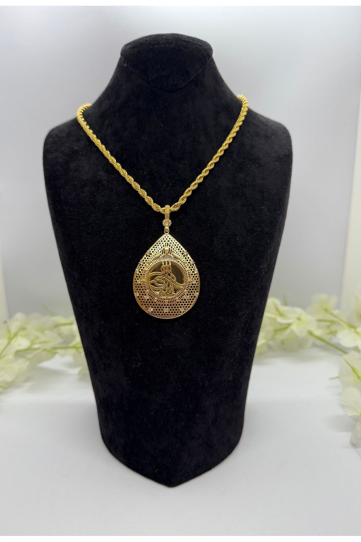 22 Ayar Altın Kaplama Taşlı Tuğralı Motif Set Lvd512